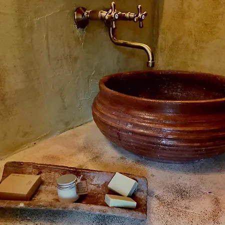 Montanema Handmade Village Aparthotel