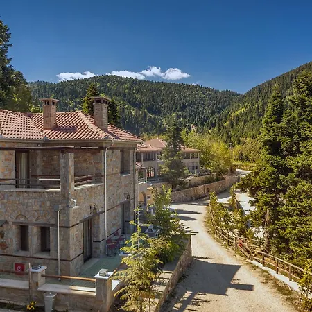 Montanema Handmade Village Hotel de apartamente 4*