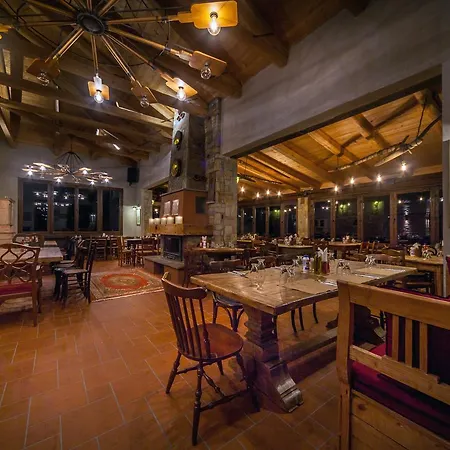 Montanema Handmade Village Lejlighedshotel