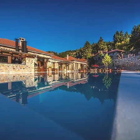 Montanema Handmade Village Aparthotel 4*