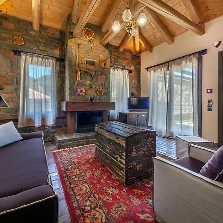 Montanema Handmade Village 4*