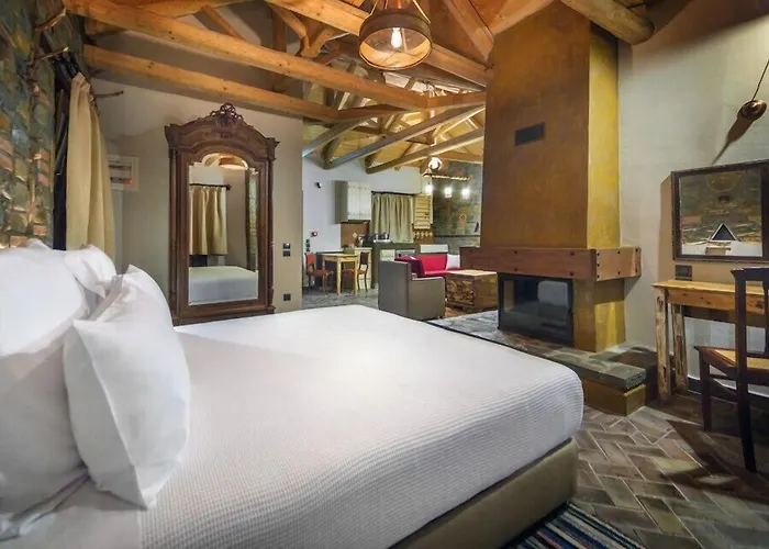 Montanema Handmade Village Aparthotel 4*