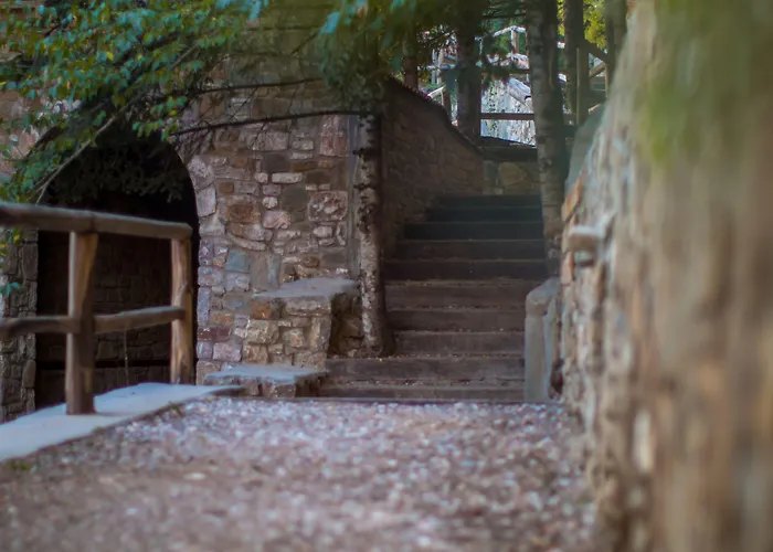 Montanema Handmade Village 4*